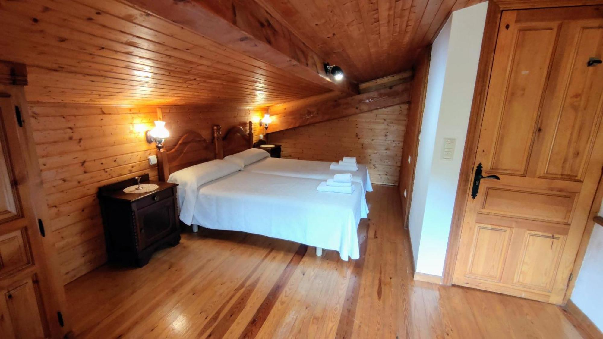 Apartamentos Rurales La Tabla Alles Luaran gambar