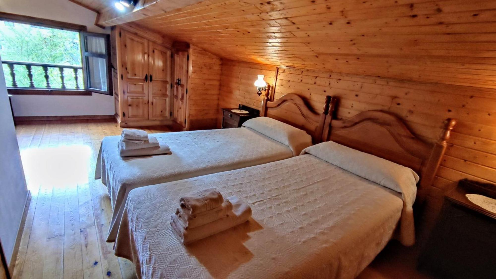 Apartamentos Rurales La Tabla Alles Luaran gambar